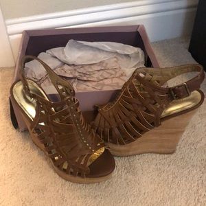 Tan wedges
